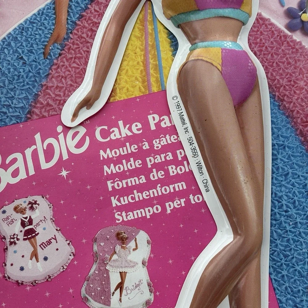 1997 Barbie Wilton Character Metal Cake Pan With Inserts And Instructions